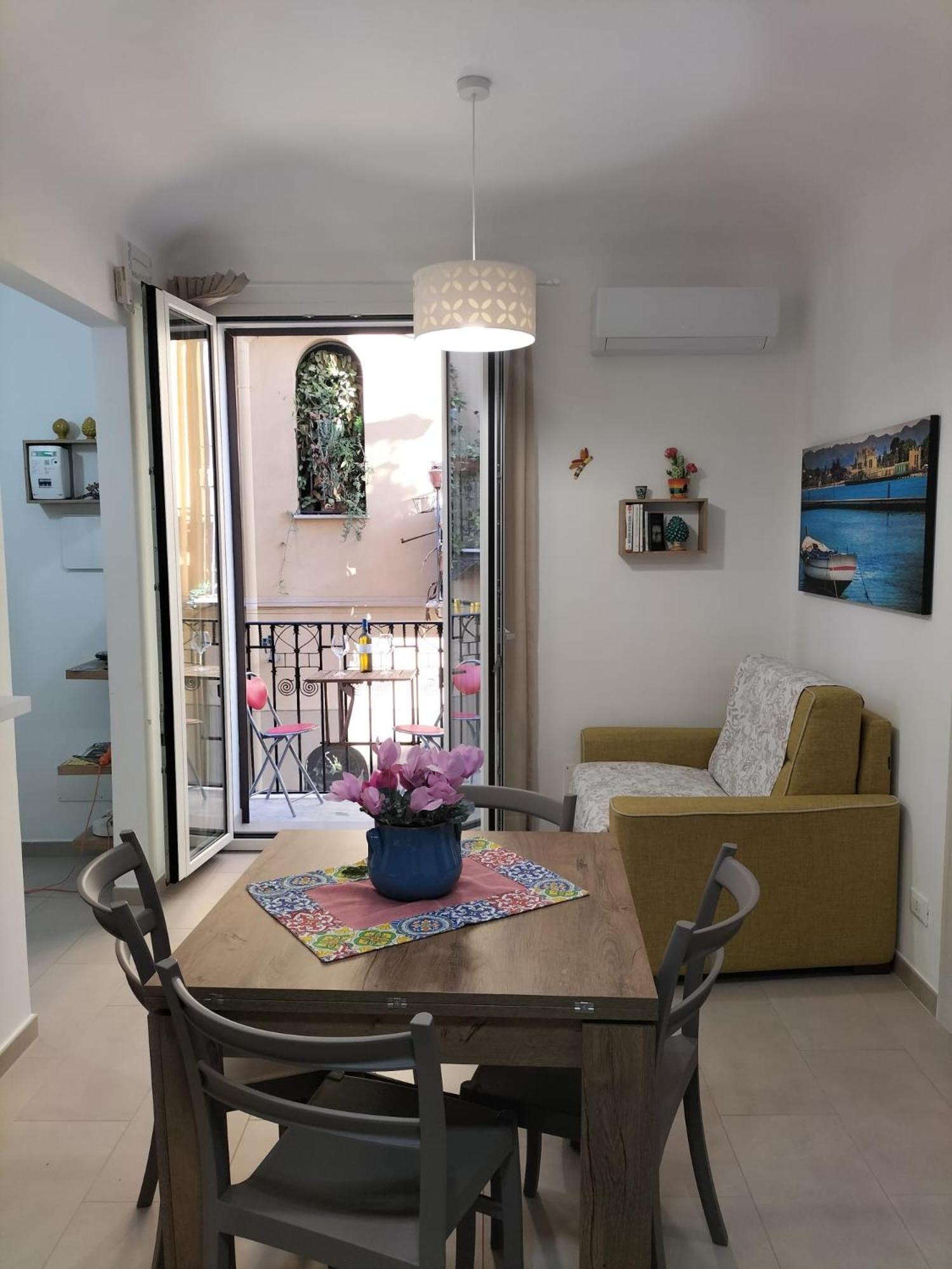 Futtitinni Home Casamia ปาแลร์โม ภายนอก รูปภาพ